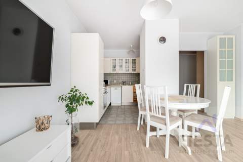 3 pokoje na Dąbrowie 2 balkony Garderoba Hala 