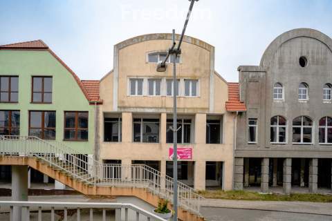 Lokal 965,50 m   centrum Giżycka