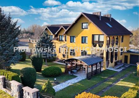 Nieruchomość komercyjna na sprzedaż, 227 m2, Sieradz