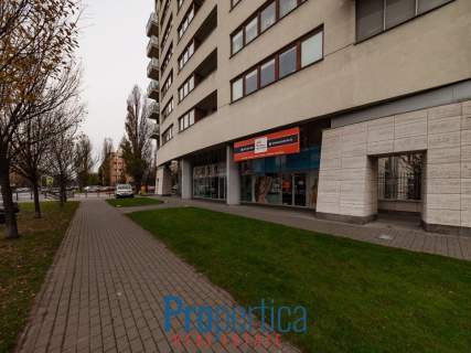 Atrakcyjny Lokal Usługowo Biurowy z Dużą Witryną