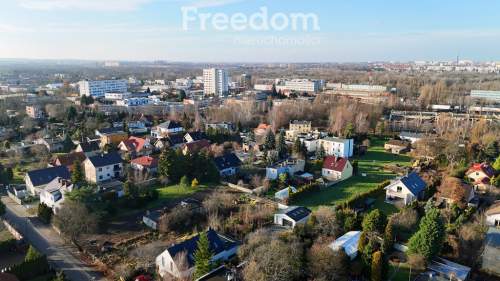 Działka 960m i dom z dużym potencjalem, Starołęka