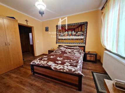 REZERWACJA DOM Z DUŻYM POTENCJAŁEM - SZEBNIE, DZIAŁKA 19.50 AR...