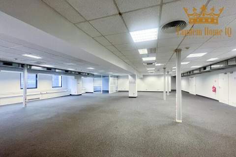 Do wynajęcia biuro 495m2 na ostatnim piętrze, bez sąsiadów, Mok