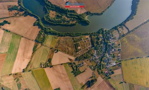 DZIAŁKA NAD JEZIOREM NA SPRZEDAŻ W ZALESIU