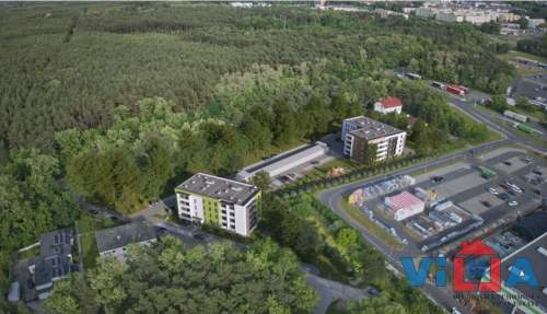 DUŻA KAWALERKA Z BALKONEM W SPOKOJNEJ OKOLICY