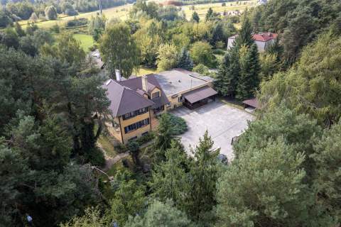 Pensjonat / kwatery pracownicze / sala bankietowa 