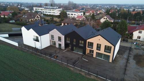 Nowoczesny dom w Ładach koło Raszyna, 171m2 4 pokoje, garaż