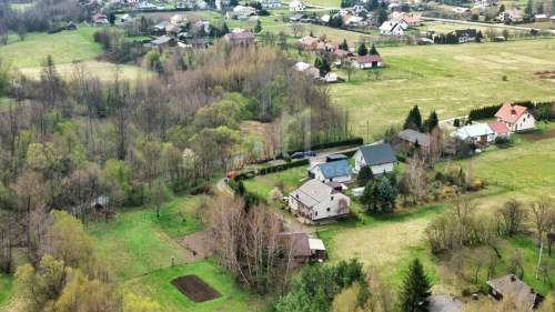 REZERWACJA RODZINNY DOM OTOCZONY ZIELENIĄ, LIPINKI, POWIAT 