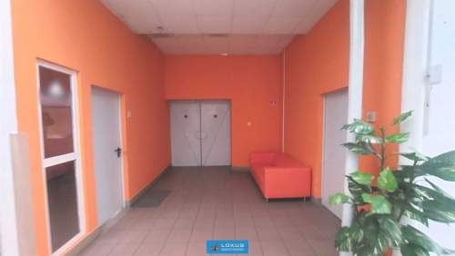 Lokal biurowy produkcyjny 150 m2 parking