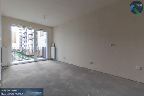 Centrum, 32.6 m2, 2 pokoje, balkon, parking,