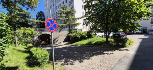 Syndyk Sprzeda lokal w Warszawie ul.Madalińskiego 4A