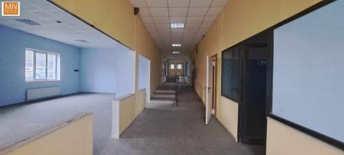 Wadowice, LOKAL PARTER,duży, PARKING własny,