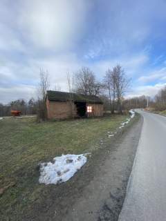 Sprzedaż Nieruchomości Gruntowej z Zabudowaniami