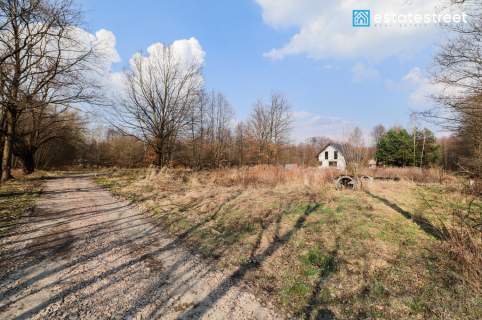 Niemal 10 arowa działka budowlana - Czernichów