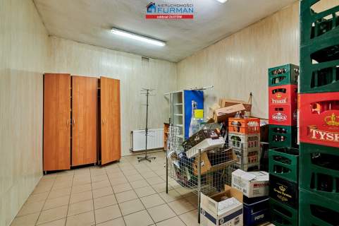 LOKAL UŻYTKOWY NA SPRZEDAŻ, SCHOLASTYKOWO