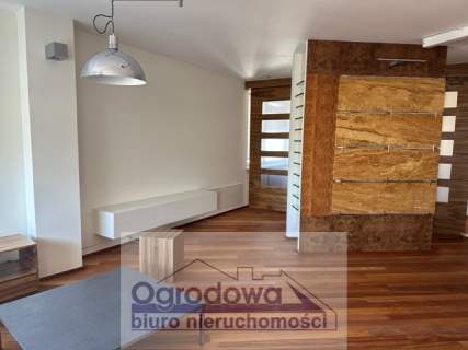 Apartament w centrum, 2 miejsca w garażu