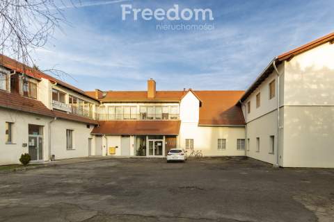 Hotel ogromny potencjał mieszkaniowy i usługowy