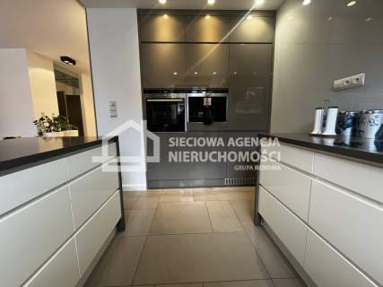 3 pok apartament 5 min od morza długoterminowo