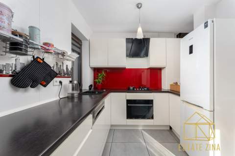 Sprzedam/4pokoje/80m2/Brzezie/Do/Wejścia