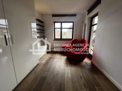 3 pok apartament 5 min od morza długoterminowo