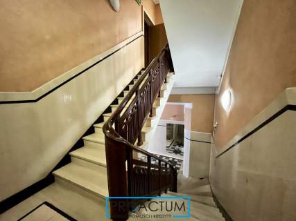 Lokal biurowy w sercu Starówki winda,balkon