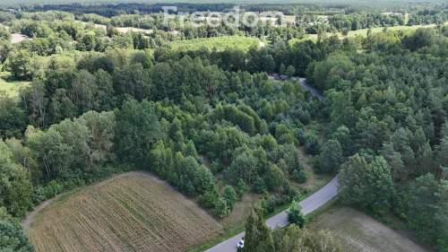 Działka budowlana przy zaciszu lasu