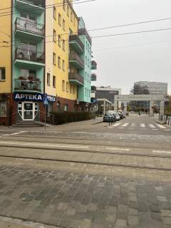 Lokal narożny 155 m2 witryny