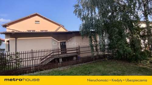 Sprzedam dom - budynek mieszkalno-usługowy, Widok