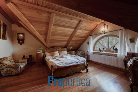 Wysoki standard/Duża działka/Las 1,5 ha