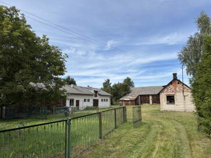Siedlisko / dom budynki gospodarcze w Sobieszyn, 1h dojazd