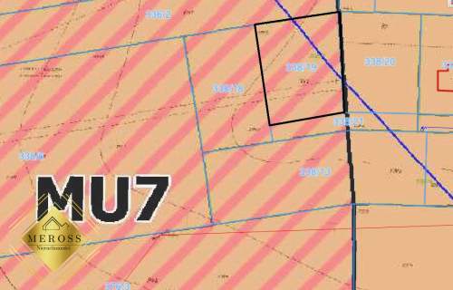 Działka mieszkaniowo - usługowa