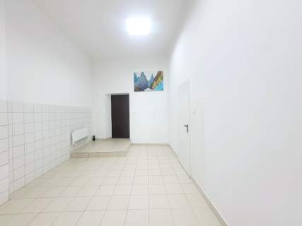 Lokal handlowo- usługowy do sprzedania w Mrągowie