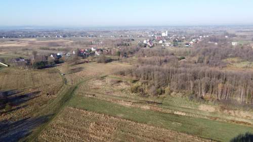Kształtna działka budowlana 85ar Bratucice Rzezawa