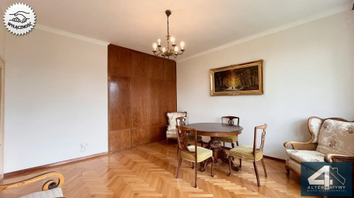 Przestronny dom 180 m z potencjałem