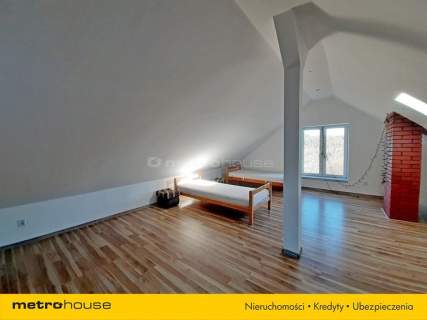 Dom niedaleko Głowna, blisko trasy Łódź-Warszawa