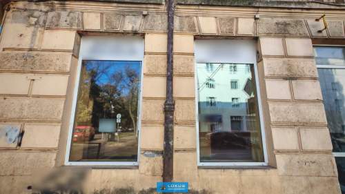 Lokal handlowo-usługowy parter witryna 56 m2