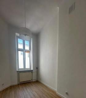 Nieruchomość komercyjna do wynajęcia, 94 m2, Warszawa