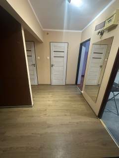 Bezpośrednio 4 pokojowe/ wysoki parter/ CENTRUM