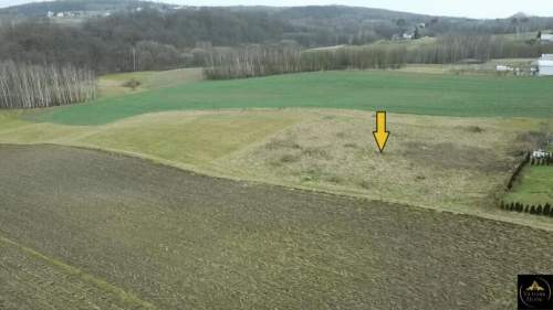 Atrakcyjna działka 34 ary - Wrocanka, gm.Tarnowiec
