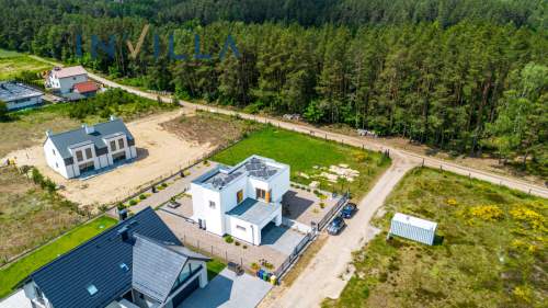 Przestronny, nowoczesny dom jednorodzinny