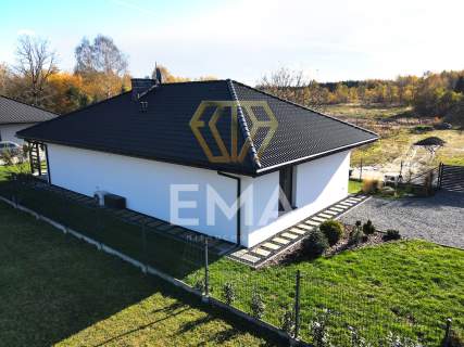 Nowoczesny dom nad stawem-Libidza, na sprzedaż