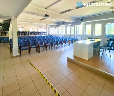 Kasprzaka 2  1000 m Medyczna Edukacja  negocjuj Cenę