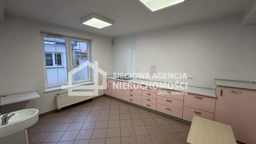 Lokal od głównej ulicy- Gdynia Działki Leśne