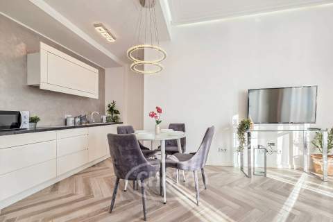 Klimatyzowany apartament z tarasem - OVO Wrocław