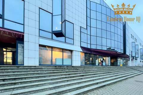 Wynajmę lokal 200m2 na parterze galerii w Warszawa Mokotów