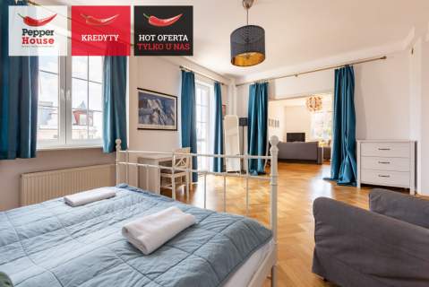 Lokal z witryną 38 m2 mieszkanie 107 m2 w cenie