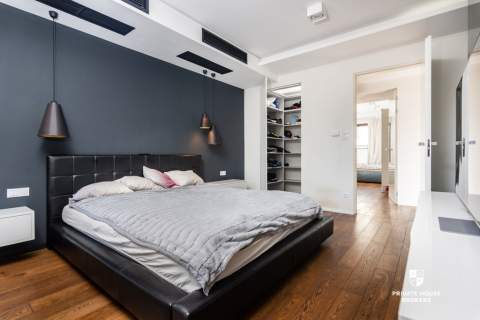 Komfortowy apartament w świetnej lokalizacji.4 pok