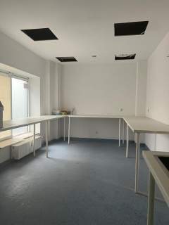 Lokal narożny 155 m2 witryny
