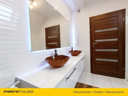 Nowoczesny dom z SPA, fotowoltaiką 136m2 Daleszyce