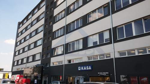 lokal na parterze Włochy